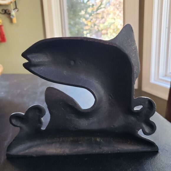 Cast Iron Fish Door Stop - Picture 3 of 5